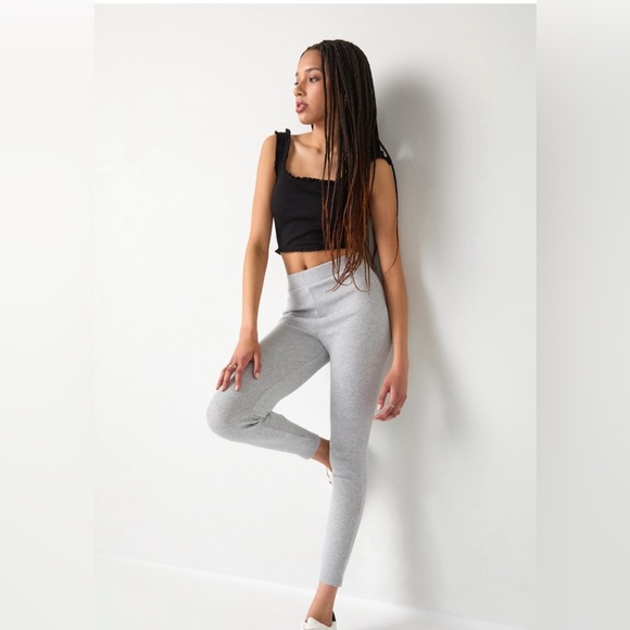 (52)New Francesca's Comfy Casual Gray Ribbed Leggings - Picture 2 of 5